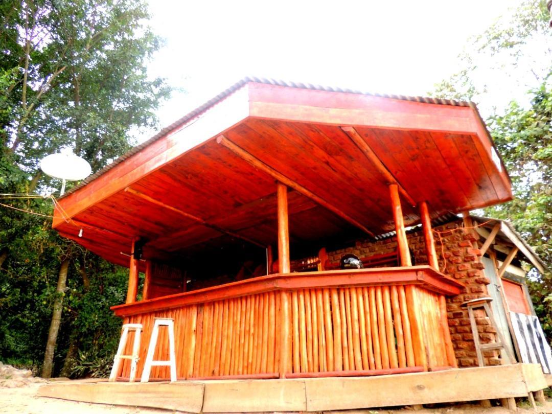 Mutanda Eco Community Center Hotell Kisoro Exteriör bild