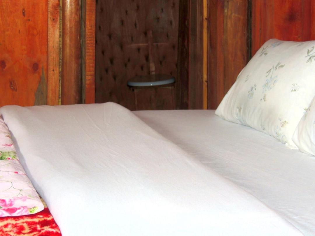 Mutanda Eco Community Center Hotell Kisoro Exteriör bild