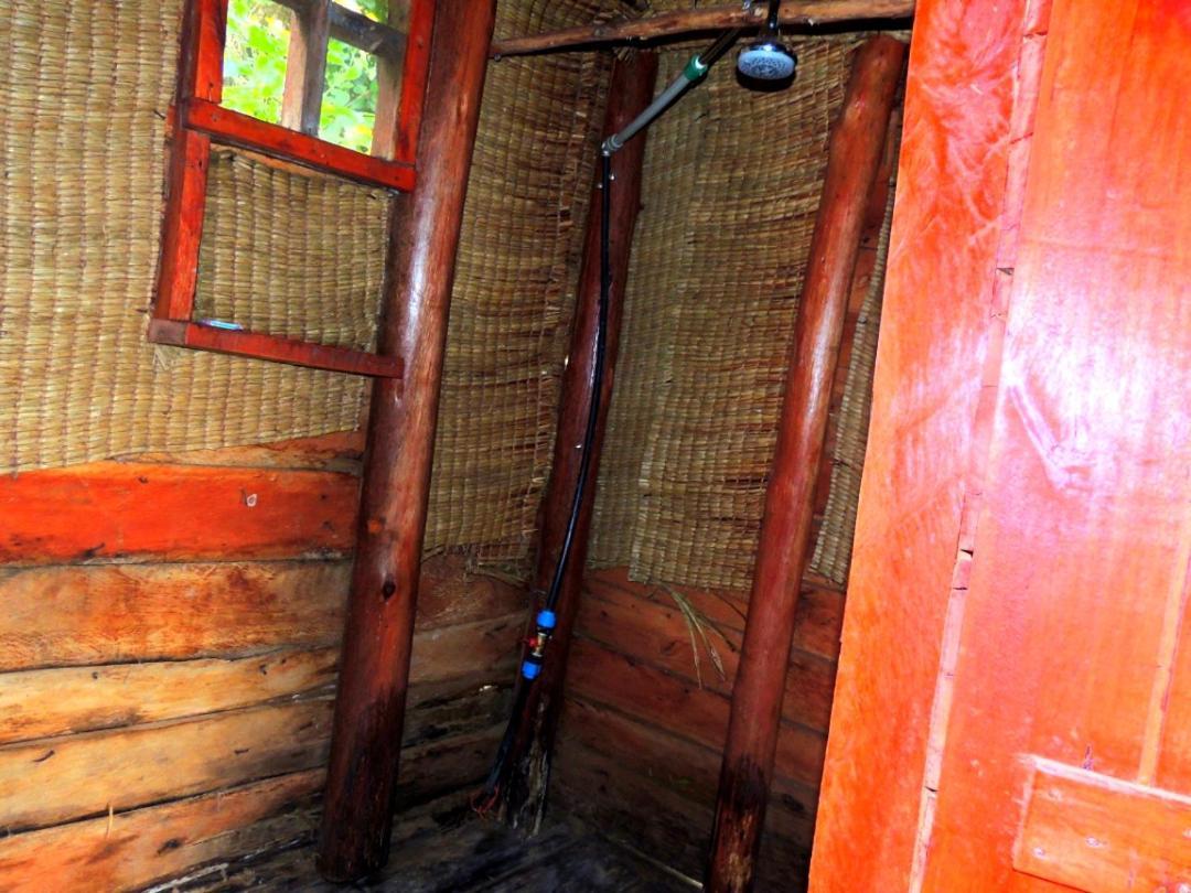 Mutanda Eco Community Center Hotell Kisoro Exteriör bild
