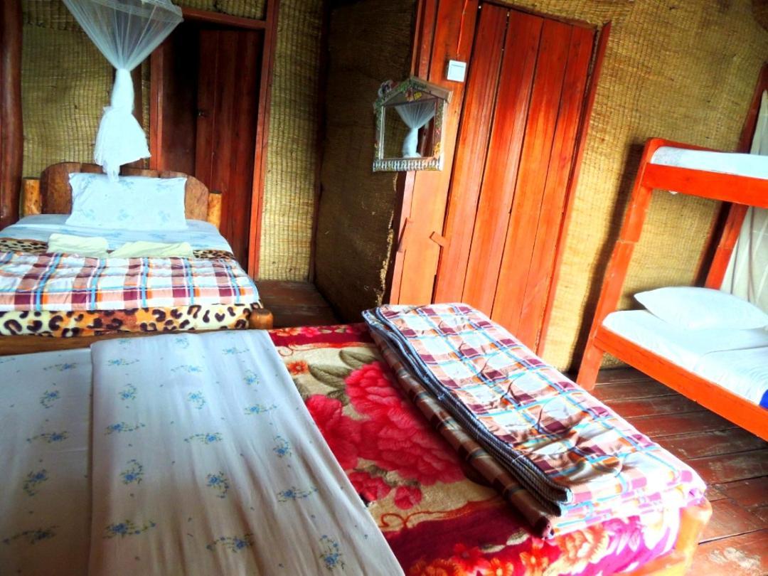 Mutanda Eco Community Center Hotell Kisoro Exteriör bild