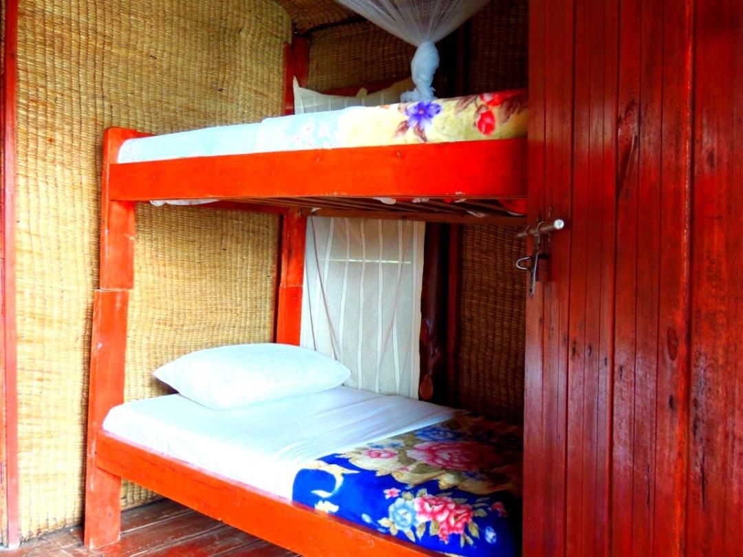 Mutanda Eco Community Center Hotell Kisoro Exteriör bild