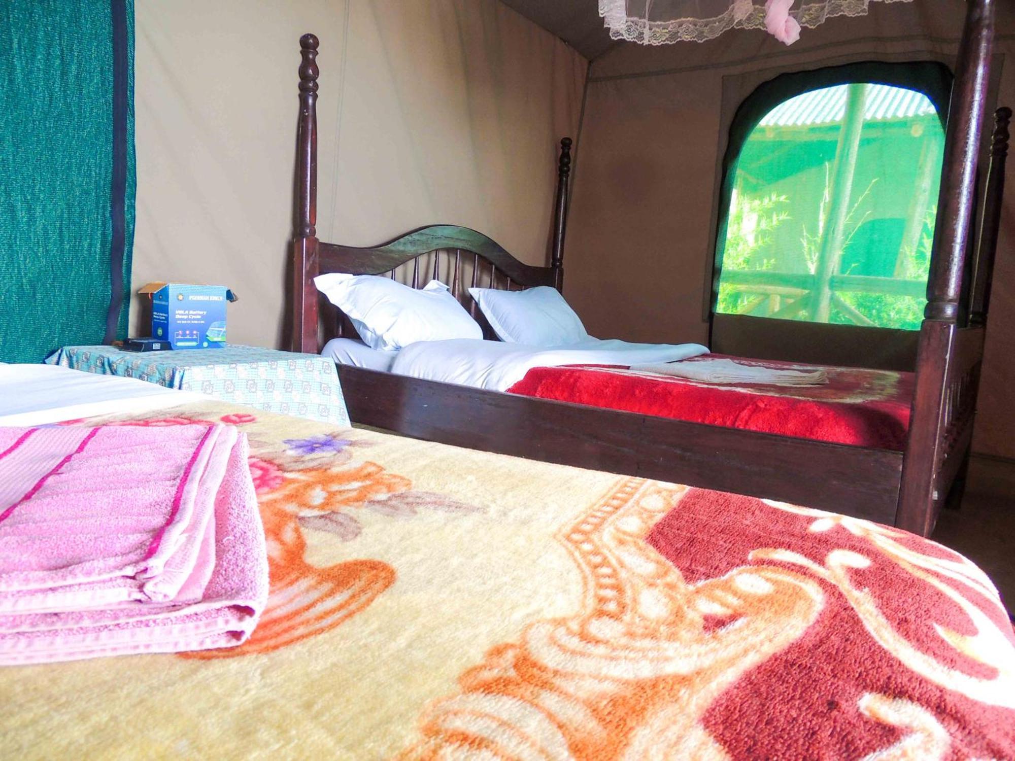 Mutanda Eco Community Center Hotell Kisoro Exteriör bild